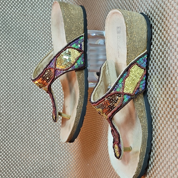 White Mountain Colorful Beaded Women's Sandals Size 8M Comfort Style - Picture 2 of 6